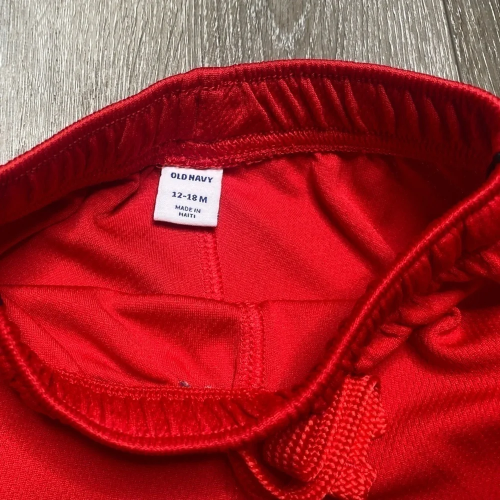 Old Navy Baby Boy Active Basketball Shorts Size 18-24 Months
